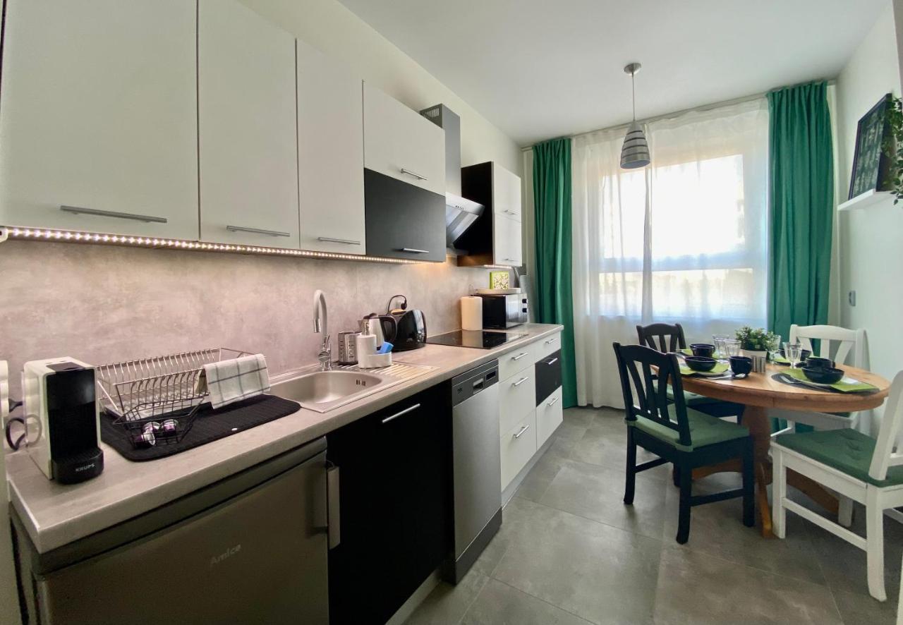 Wroclaw Premium Apartment 4You ภายนอก รูปภาพ